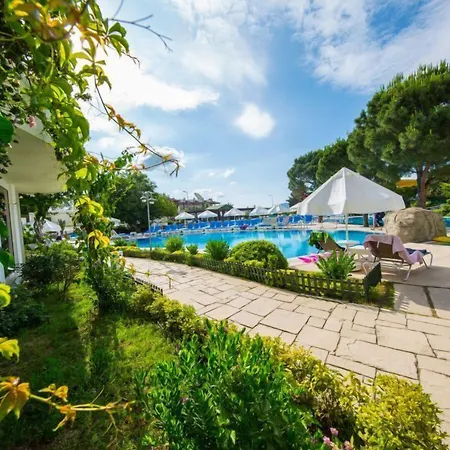 Royal Palm Ξενοδοχείο 3*