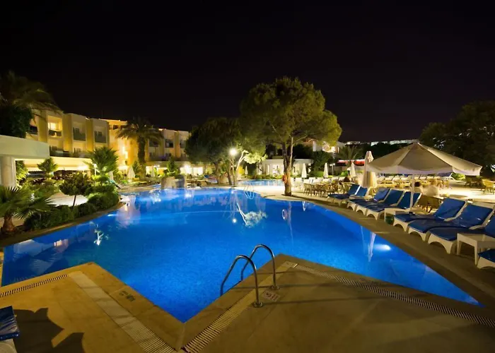 Royal Palm Отель Бодрум